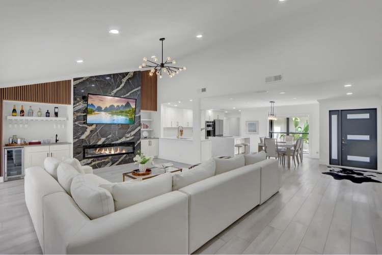 Living room, 39 Edinburgh Drive